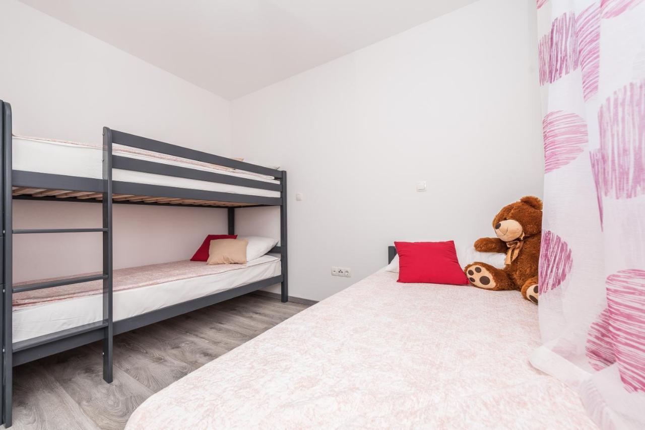 Apartma Janice *